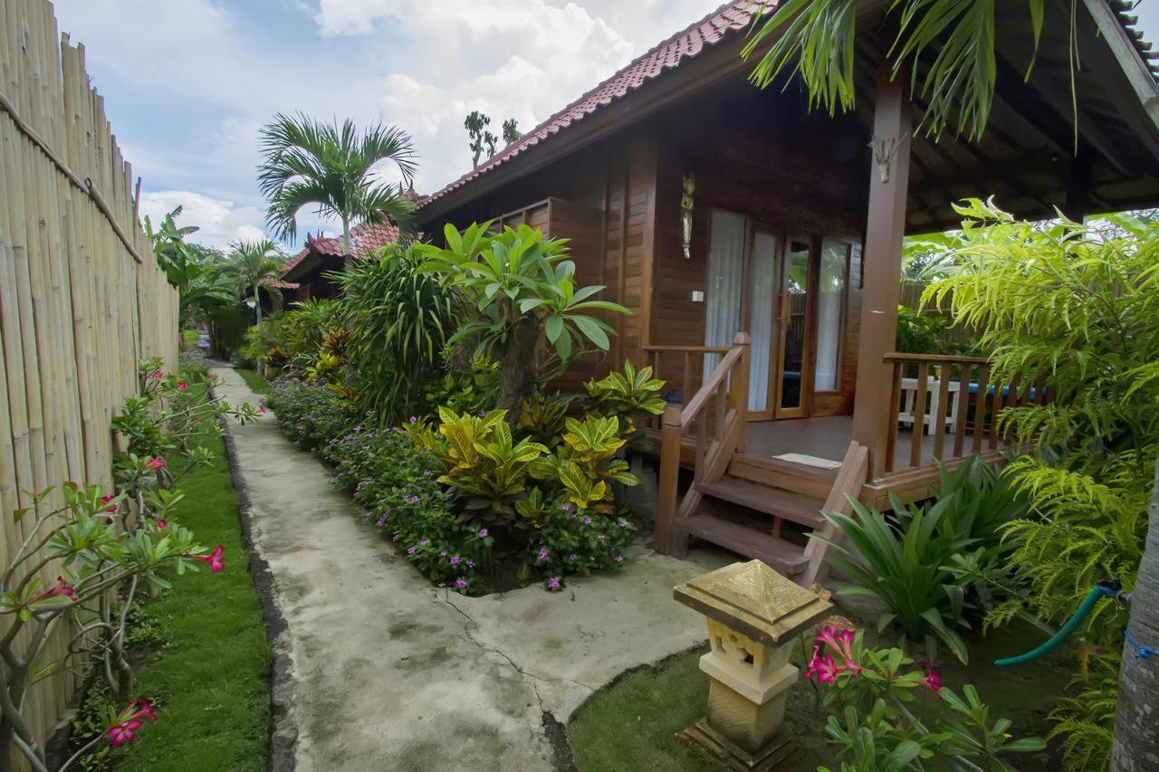 Amora Hut'S Nusa Lembongan  Luaran gambar