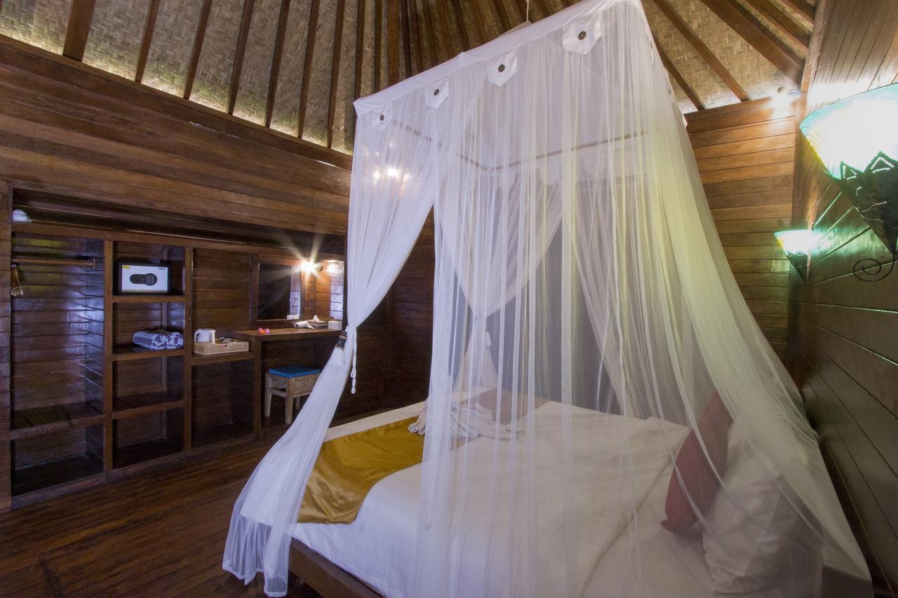 Amora Hut'S Nusa Lembongan  Luaran gambar